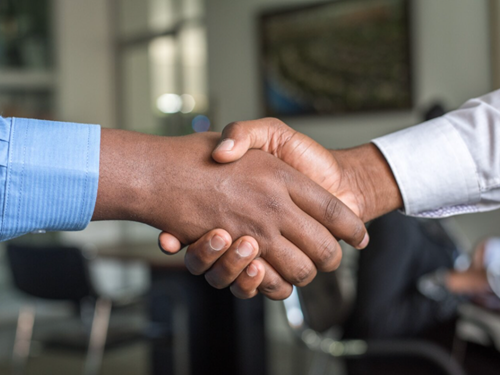 impactof-russia-ukraine-handshake